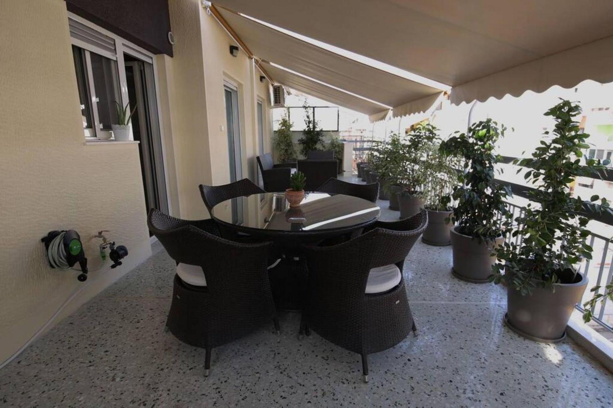 Penthouse Lux Flat With 2 Bd Next To Larissis Apartment Athens Exterior photo